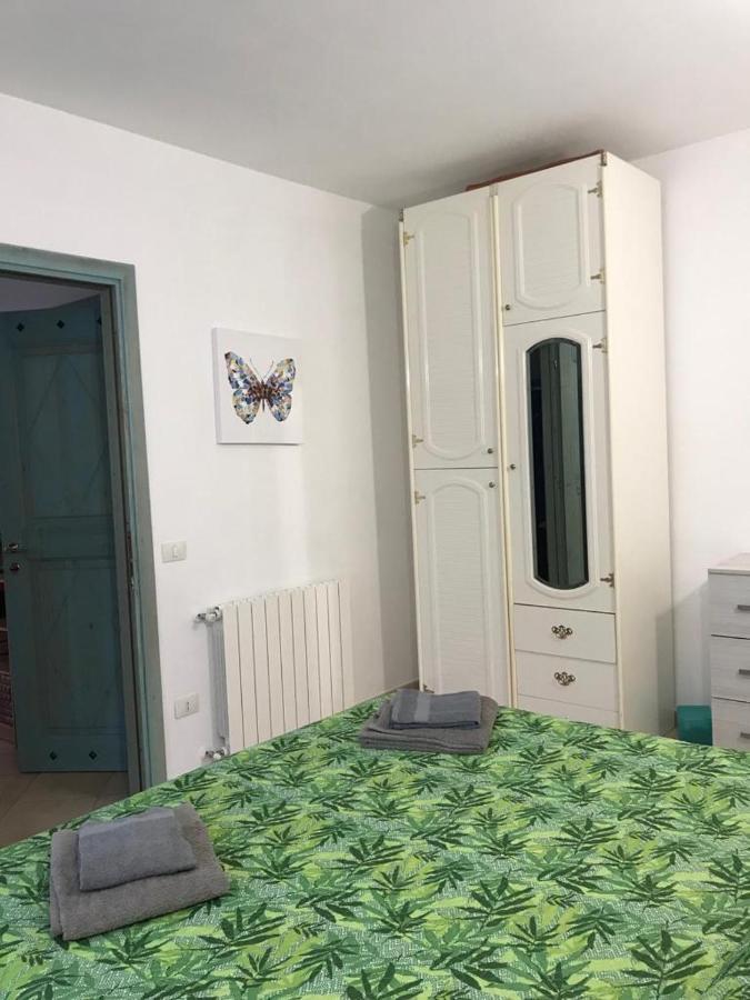 21 Via Del Faro Lejlighed Olbia Eksteriør billede